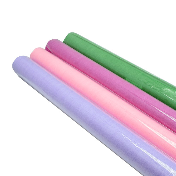 UKRASNA DEKORACIJA 0.6 x 10 met. FLIZELIN