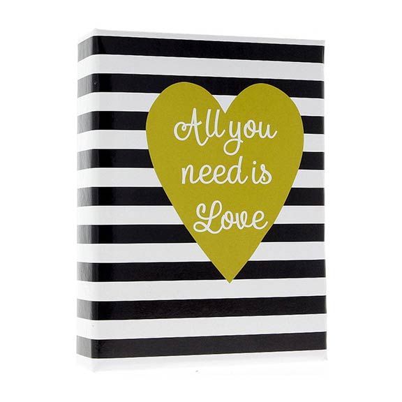 DRS50 Concept crno-bijele linije