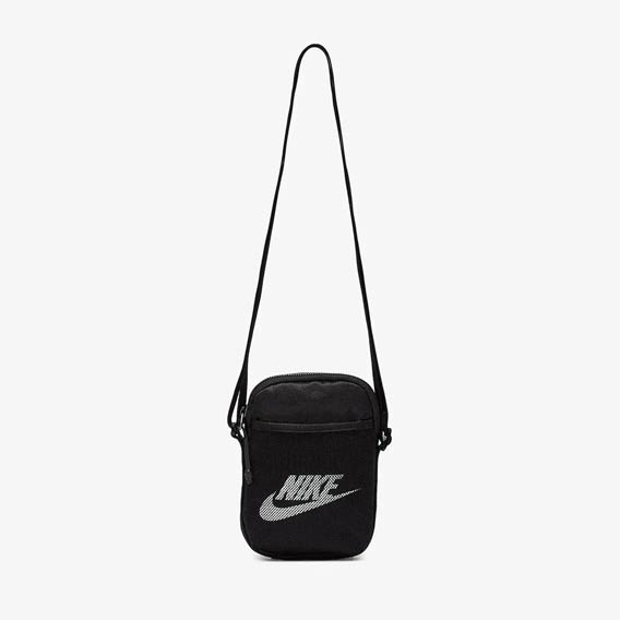 TORBICA NA RAME NIKE 13x18 cm MISC BA5871